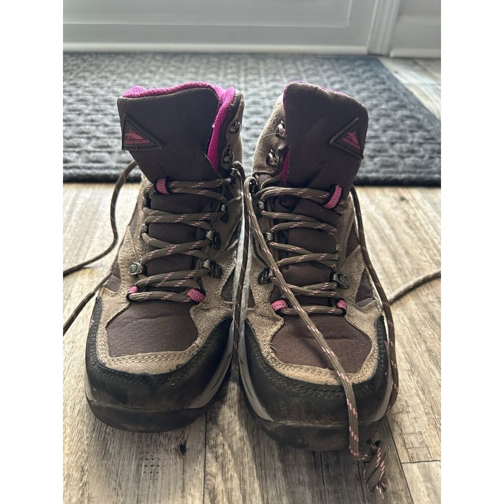 High Sierra Trekker Women’s Boots Brown Purple Size 9 Hiking Outdoor Lace up - Picture 2 of 10